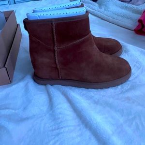 Wedge ugg booties